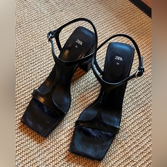 Zara Strap Block Heel - Picture 2 of 4